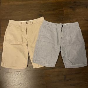 2 pair of Mens Old Navy Shorts